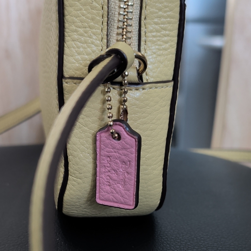 Coach X Disney "Belle" Mini Camera Bag Crossbody, Pebbled Leather (C3404) EUC - Picture 5 of 10